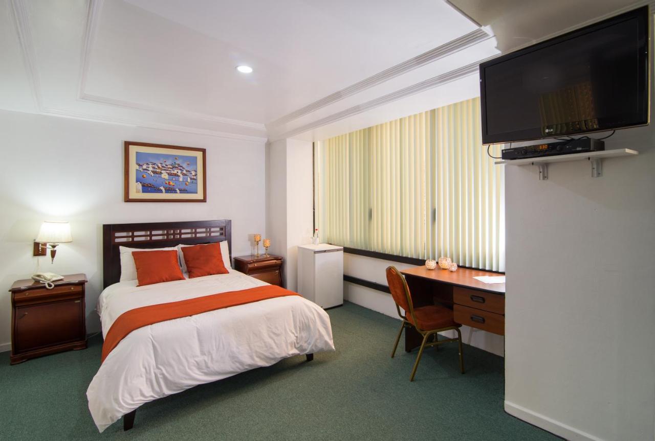 Hotel Cordero Куэнка Экстерьер фото